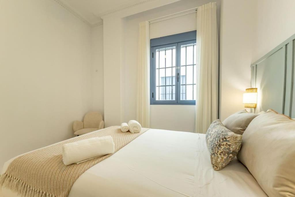 Imperial Central Suite By Valcambre Sevilha Exterior foto