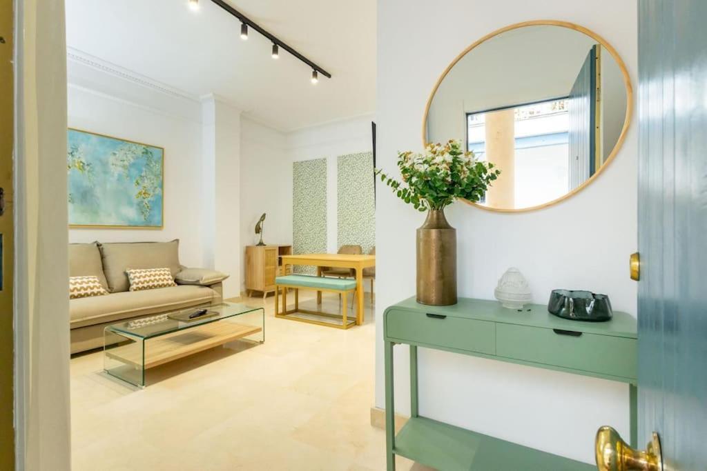 Imperial Central Suite By Valcambre Sevilha Exterior foto